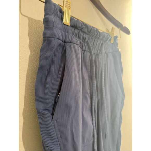 Lululemon Women’s Dance Studio Jogger Size 0 Blue - Picture 3 of 9